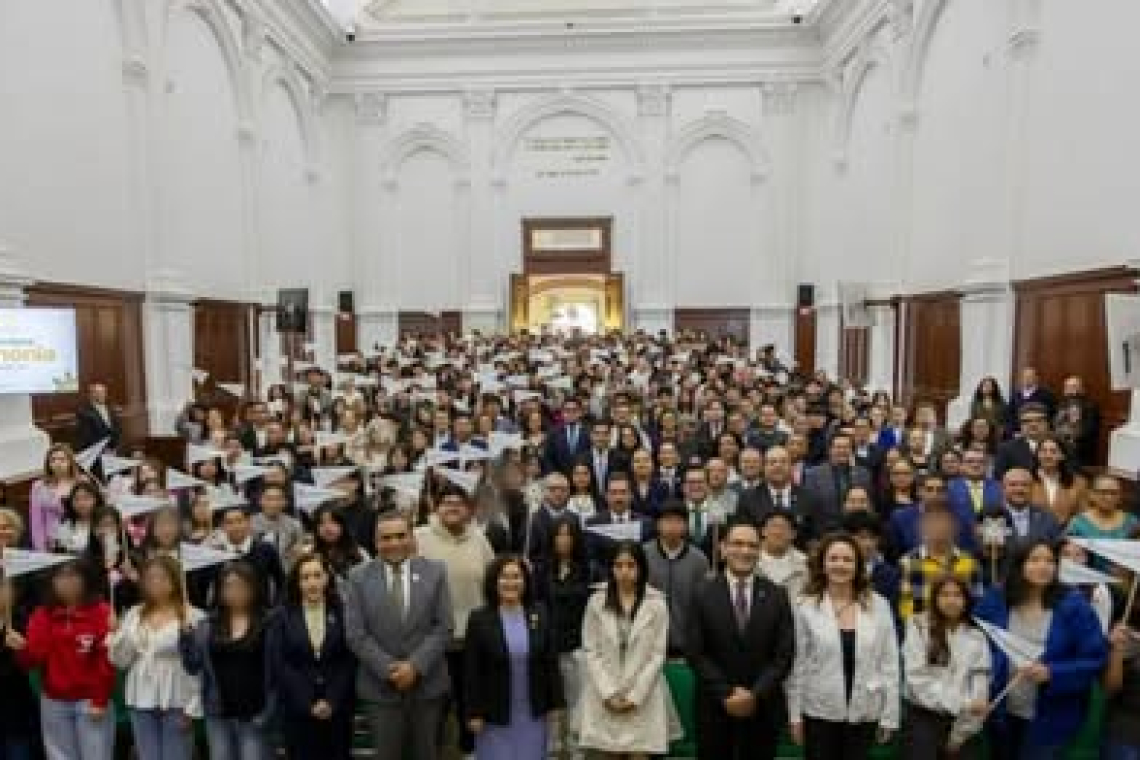 UAEMéx amplía el acceso a la educación media superior con el inicio de su Bachillerato Digital.